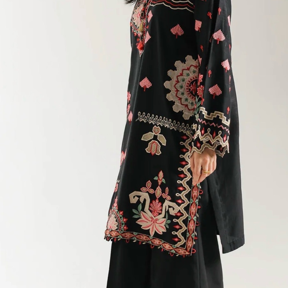 Black Tunic with Floral Embroidery - Picture 4 of 5